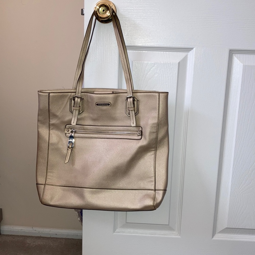 EUC Dana Buchman purse
